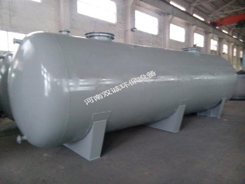 【雙誠儲罐】化工儲罐工作時需要注意事項(xiàng)有哪些?