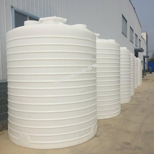 【雙誠儲(chǔ)罐】如何選擇合格的PE化工儲(chǔ)罐?